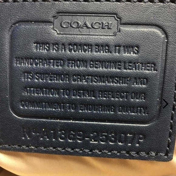 Coach Coral Tote Bag - Picture 7 of 8